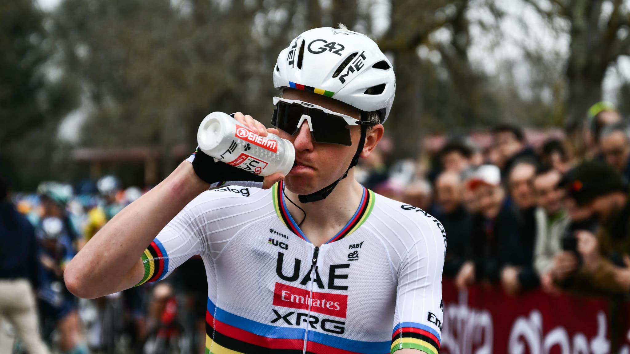 Tour de France 2026: jus de betterave, shot de bicarbonate… Ce qui se cache derrière ces mystérieux produits prisés des coureurs