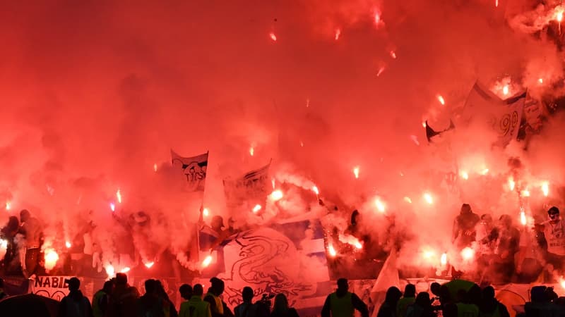 Fumigènes avant la finale OM-Atlético