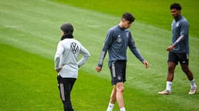 Joachim Löw au milieu de ses joueurs