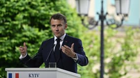 Emmanuel Macron à Kiev, le 10 mai 2025.
