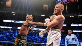 Floyd Mayweather face à Conor McGregor, en 2017
