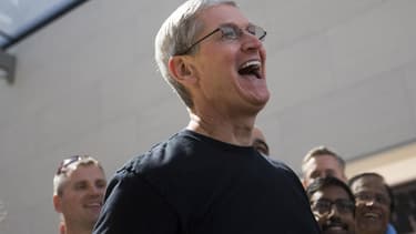 Tim Cook avait déjà proposé de prendre un café avec lui, l'enchère avait été remportée... pour 600.000 dollars.