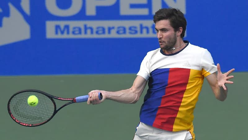 Gilles Simon attend Benoit Paire