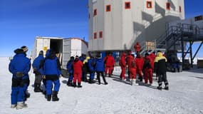 Concordia, à 1600km du Pole Sud, comment ces scientifiques franco et italiens suivent la Coupe du monde de rugby? 