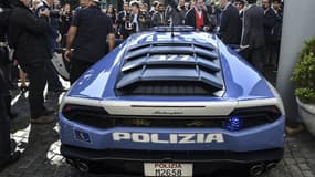 Sur cette photo d'archive prise le 30 mars 2017,la nouvelle voiture de police Lamborghini "Huracan" est représentée lors d'une conférence de presse.