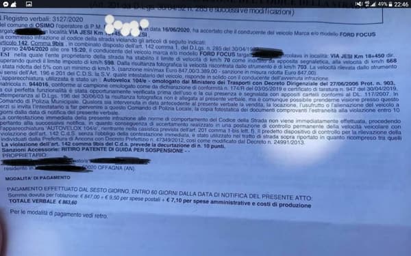 Une photo de l'amende a été partagée par une association d'automobilistes. Une photo de l'amende a été partagée par une association d'automobilistes.
