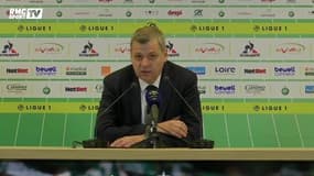 Ligue 1 - Genesio : "Un comportement indigne d'un derby"