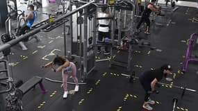Vérifier les conditions générales avant de s'inscrire à une salle de sport permet d'éviter les arnaques.