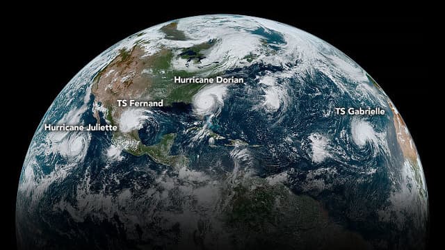 Ouragan Dorian: les impressionnantes images de la NASA
Ouragan Dorian: les impressionnantes images de la NASA