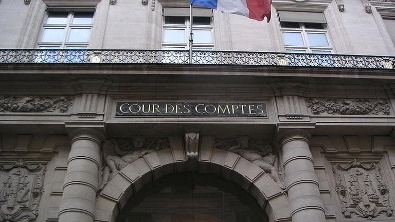 L'entrée de la Cour des comptes, rue Cambon