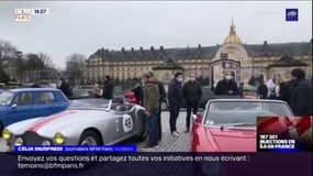 700 vieilles voitures traversent Paris