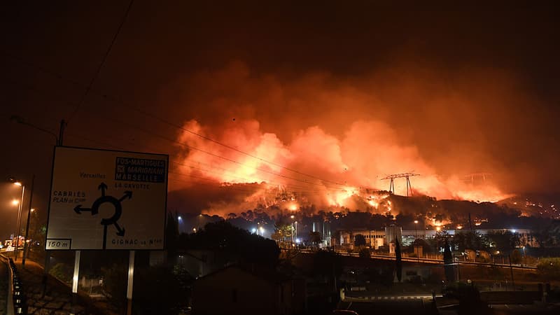 A Pennes-Mirabeau, de nombreux habitants ont dû être évacués à cause des flammes