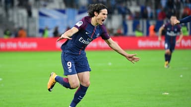 Edinson Cavani lors d'un match OM-PSG, au Vélodrome de Marseille le 22 octobre 2017