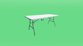 Cette table pliante pratique et solide sera parfaite pour vos repas fêtes, son prix chute drastiquement