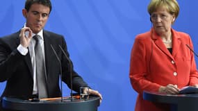 Manuels Valls a entamé lundi une visite officielle de deux jours en Allemagne, parasitée dès le début par le retour de Nicolas Sarkozy. 