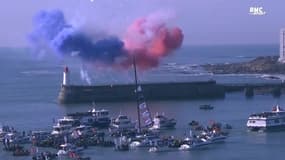 Vendée Globe : Charlie Dalin accueilli par un feu d'artifice
