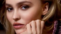 Lily-Rose Depp lors de la campagne Chanel pour la montre Première Édition Originale.