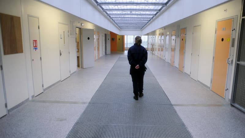 Un projet de décret voudrait permettre des "dérogations" pour l'usage des seringues par les détenus