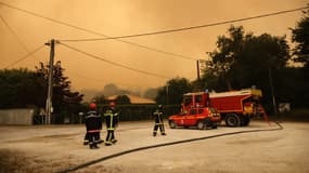 Le village de Cazaux touché par un incendie 