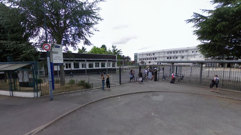 L'enseignant en mathématiques de 55 ans avait été réintégré au collège Blaise Pascal à Villemoisson-sur-Orge.