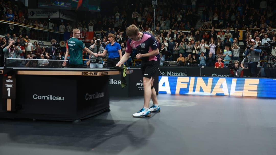 Tennis de table - Championnats de France - Alexis Lebrun se blesse à la main en frappant sur la table, le 23 mars 2025 Tennis de table - Championnats de France - Alexis Lebrun se blesse à la main en frappant sur la table, le 23 mars 2025