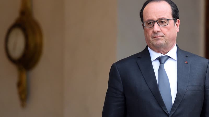 François Hollande réserve "ses conclusions" sur le refus du Sénat de suivre l'Assemblée nationale sur la déchéance de nationalité. 