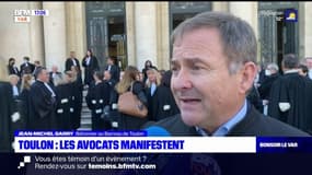 Toulon: les avocats manifestent contre la réforme du secret  