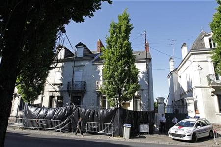 La maison de la famille Dupont de Ligonnès à Nantes où cinq cadavres ont été retrouvés sous la terrasse en avril dernier. Une vingtaine de proches et de membres de la famille de Xavier Dupont de Ligonnès ont été auditionnés mardi par la police dans le cad