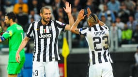 Arturo Vidal et Giorgio Chiellini