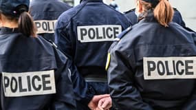 Des policiers à Lille le 30 avril 2021. (PHOTO D'ILLUSTRATION)