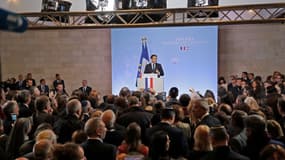 Le président français Emmanuel Macron rencontre les membres de la communauté française de Jérusalem, le 23 janvier 2020
