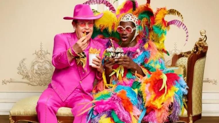 Lil Nas X et Elton John dans une publicité pour Uber Eats.