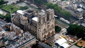 Vue aérienne de Notre-Dame de Paris après l'incendie du 15 avril 2019