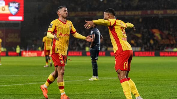 Ruben Aguilar célèbre son but avec Matthieu Udol lors de la 20e journée de Ligue 1 entre Lens et Le Havre, le 30 janvier 2026