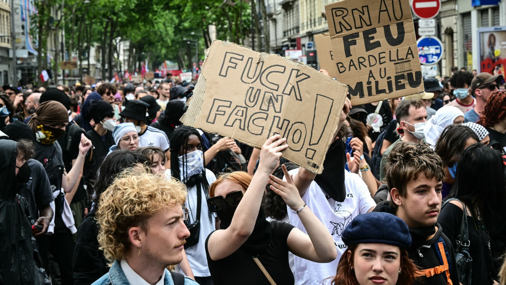 Des milliers de Lyonnais manifestent à leur tour contre le RN le 16 juin 2024. Des milliers de Lyonnais manifestent à leur tour contre le RN le 16 juin 2024.