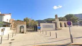 Entrée de la cité scolaire de Marseilleveyre dans le 8e arrondissement de Marseille