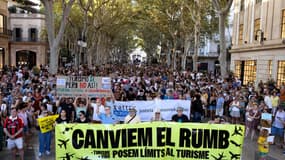 Des milliers de personnes ont manifesté ce dimanche 21 juillet à Majorque contre les excès du tourisme