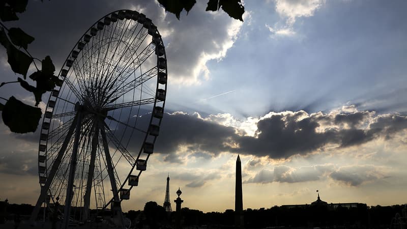 La grande roue de la place de la Concorde en août 2016.