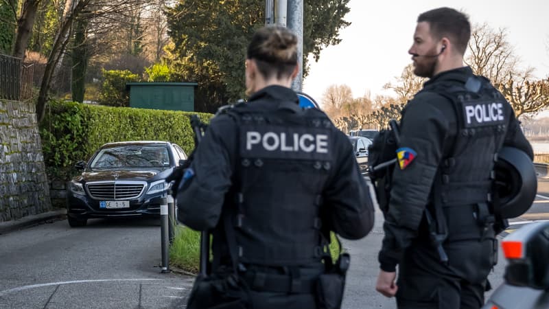 Quatre Français arrêtés après une course-poursuite à bord d'une voiture volée en Suisse