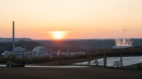 A minuit au plus tard (22H00 GMT), les centrales d'Isar 2 (sud-est), Neckarwestheim (sud-ouest) et Emsland (nord-ouest) seront déconnectées du réseau électrique.