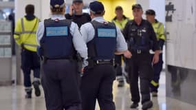 La police patrouille dans l'aéroport de Sydney le 31 juillet 2017