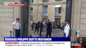 Edouard Philippe quitte Matignon sous les applaudissements 