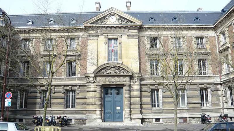 Titres de séjour: la justice retoque le téléservice obligatoire dans deux départements franciliens