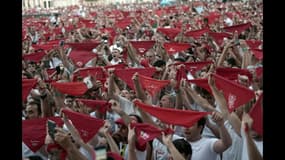 Les tenues blanches et foulards rouges envahissent Bayonne pour le début des Fêtes, jusqu’à dimanche. Plus d’un million de festayres sont attendus. 