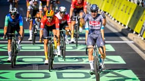 Le Belge Jasper Philipsen s'impose au sprint sur la 16e étape du Tour de France, le 16 juillet 2024 