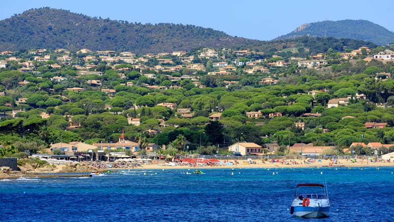 Des tubes de sable immergés dans le golfe de Saint-Tropez pour lutter contre l'érosion des plages