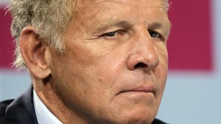 Le journaliste Patrick Poivre d'Arvor a été condamné mercredi à Paris pour atteinte à la vie privée d'une ancienne compagne qu'il a mise en scène dans son roman "Fragments d'une femme perdue" paru en 2009. /Photo d'archives/REUTERS/Charles Platiau