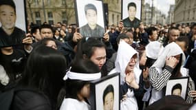 Rassemblement organisé le 2 avril 2017 en hommage à Shaoyo Liu, un Chinois tué à Paris.
