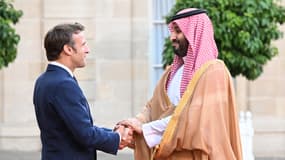 Emmanuel Macron et Mohammed Ben Salmane à l'Elysée, le 28 juillet 2022.