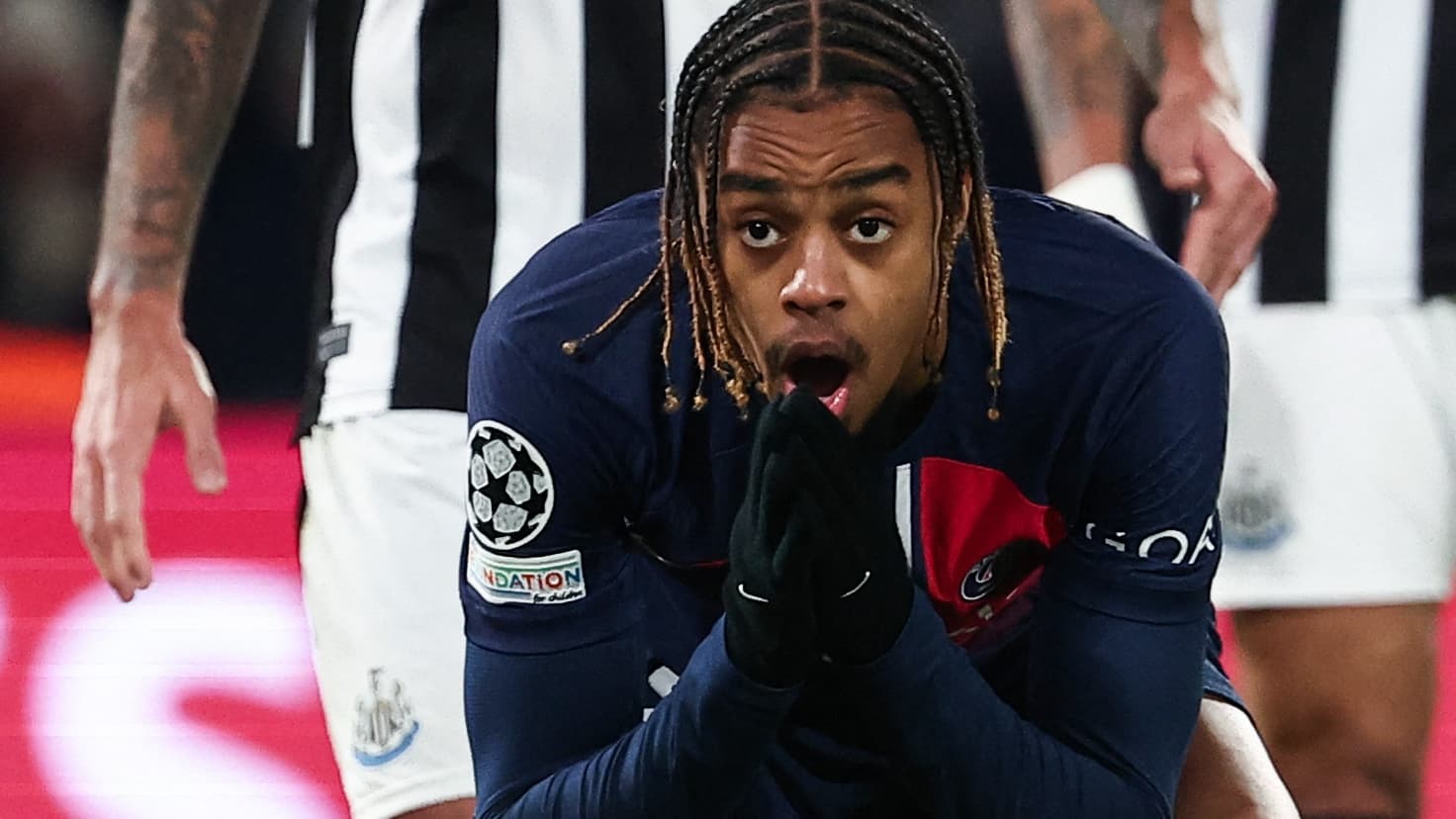 psg-luis-enrique-d-fend-barcola-face-aux-critiques